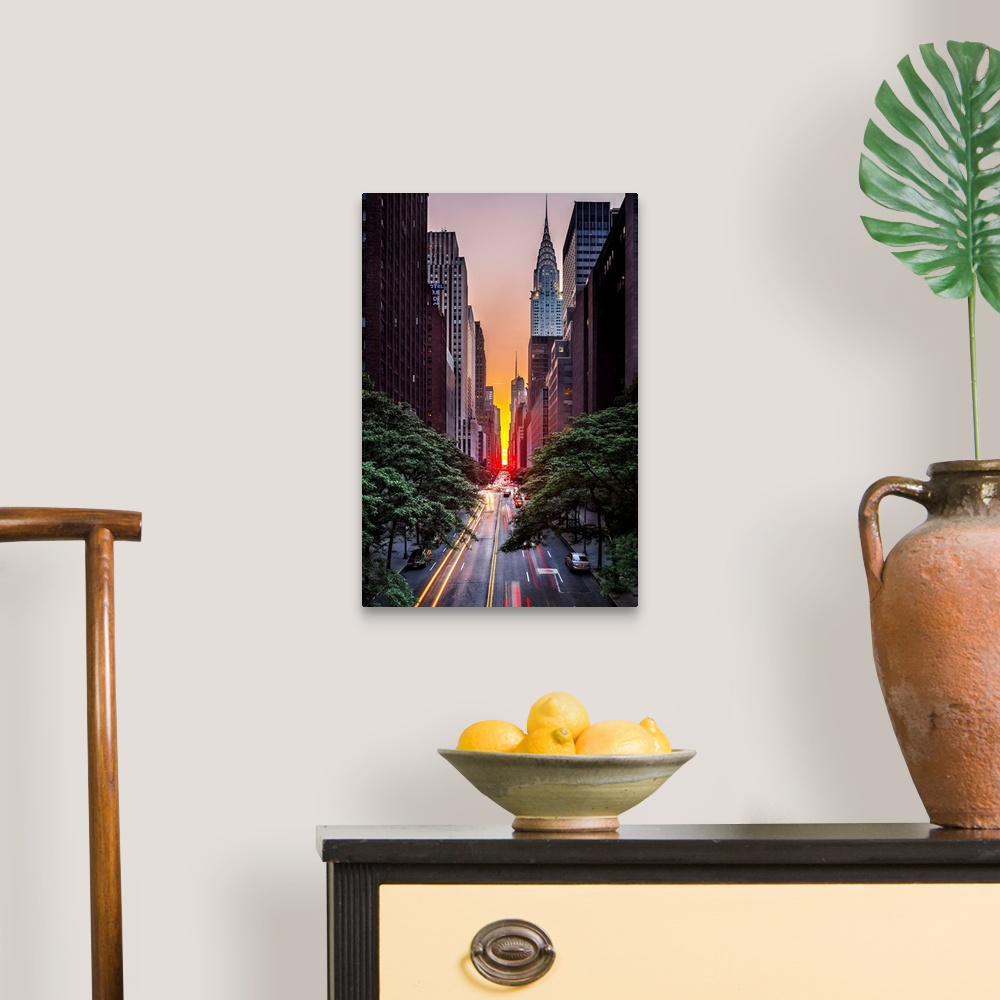 A traditional room featuring New York, New York City, Manhattan, Chrysler Building, Manhattanhenge, 42a street.