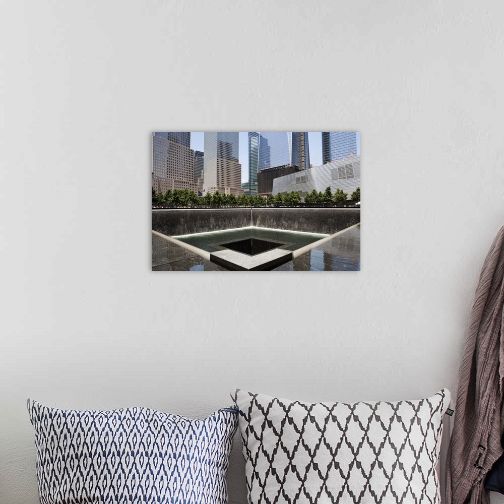 A bohemian room featuring NYC, Manhattan, The South Pool of the National 9/11 Memorial, Ground Zero
