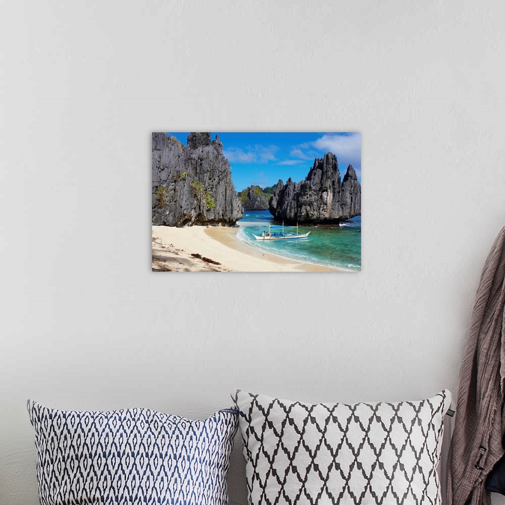 A bohemian room featuring Philippines, Palawan, Southeast Asia, Pacific ocean, El Nido, Bacuit archipelago
