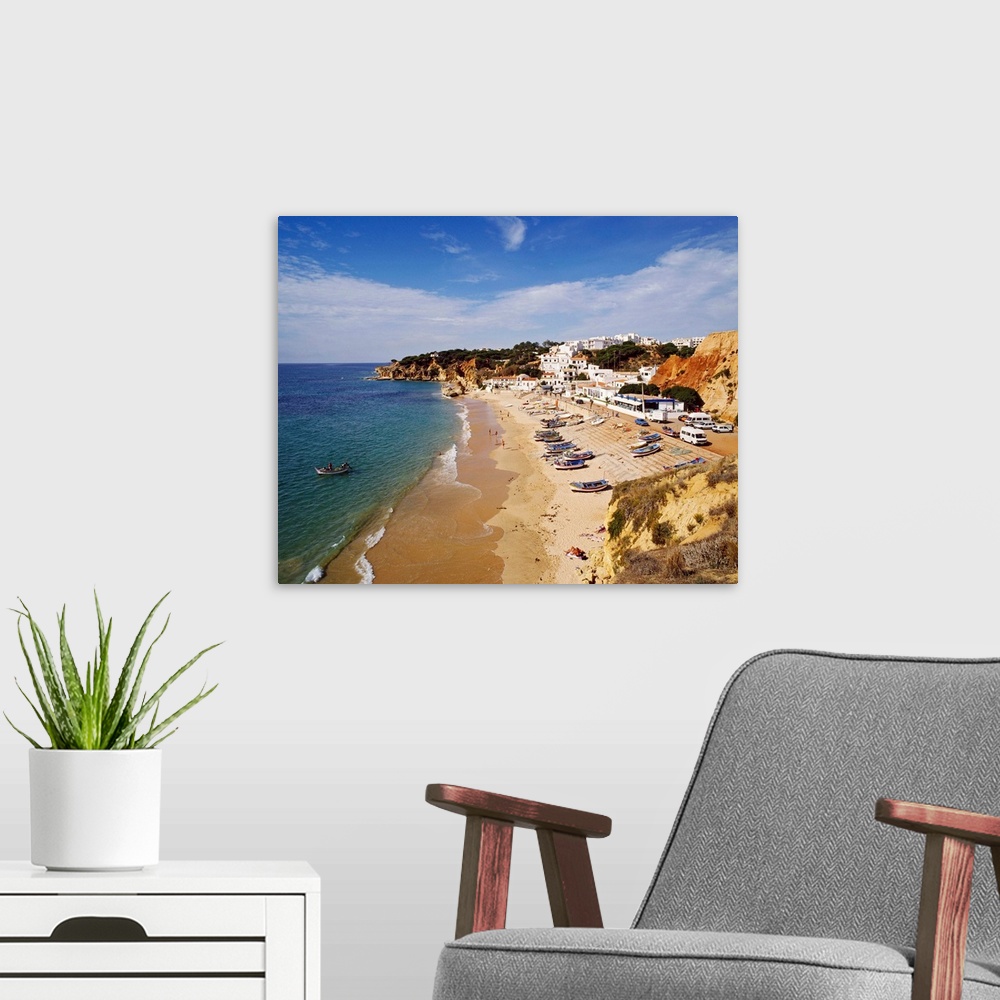 A modern room featuring Portugal, Faro, Albufeira, Atlantic ocean, Algarve, Olhos de Agua beach