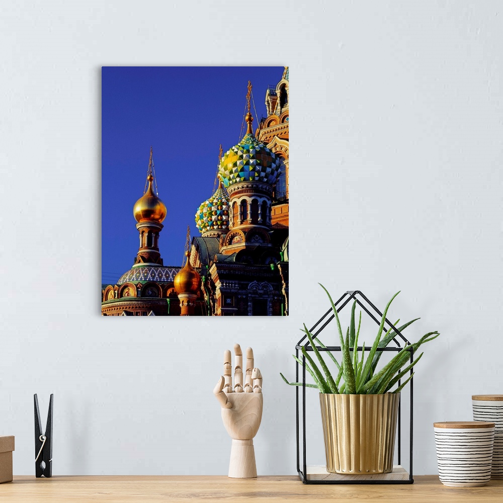 A bohemian room featuring Russia, Saint Petersburg, Church of Christ Resurrection