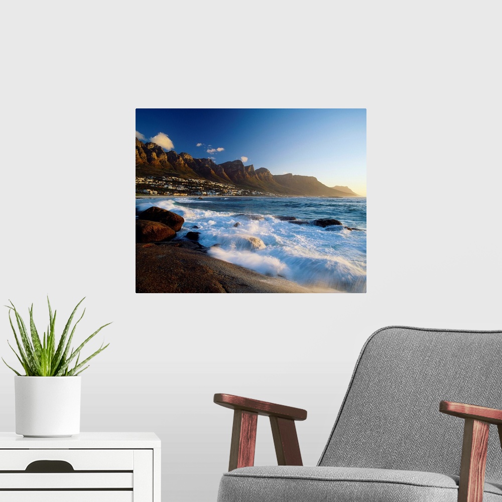 A modern room featuring South Africa, Cape Town, Camps Bay and Twelve Apostles (mountain range)