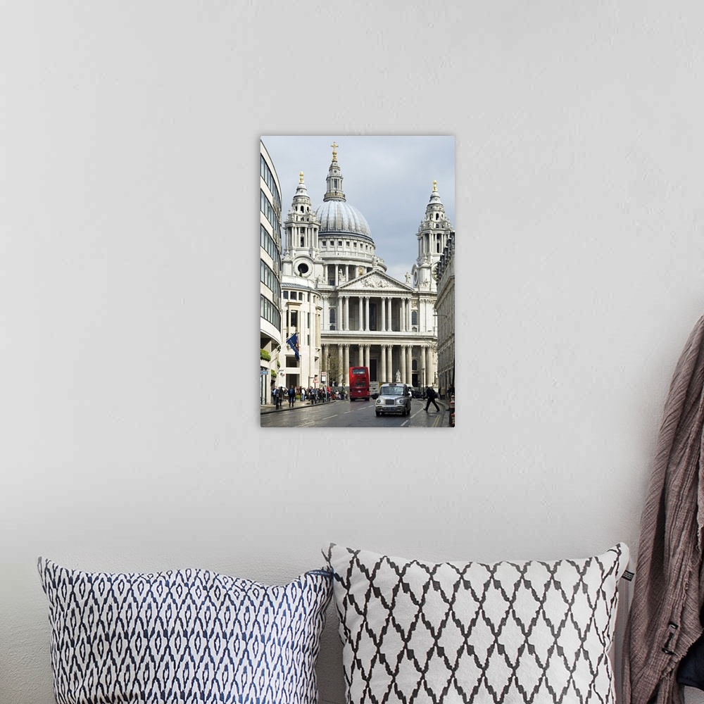 A bohemian room featuring UK, England, Great Britain, London, St Paul's Cathedral