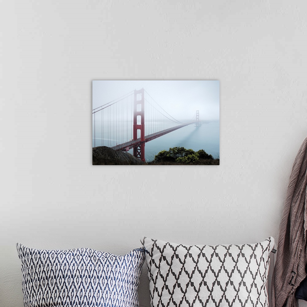 A bohemian room featuring USA, California, San Francisco, Golden Gate Bridge, Pacific ocean