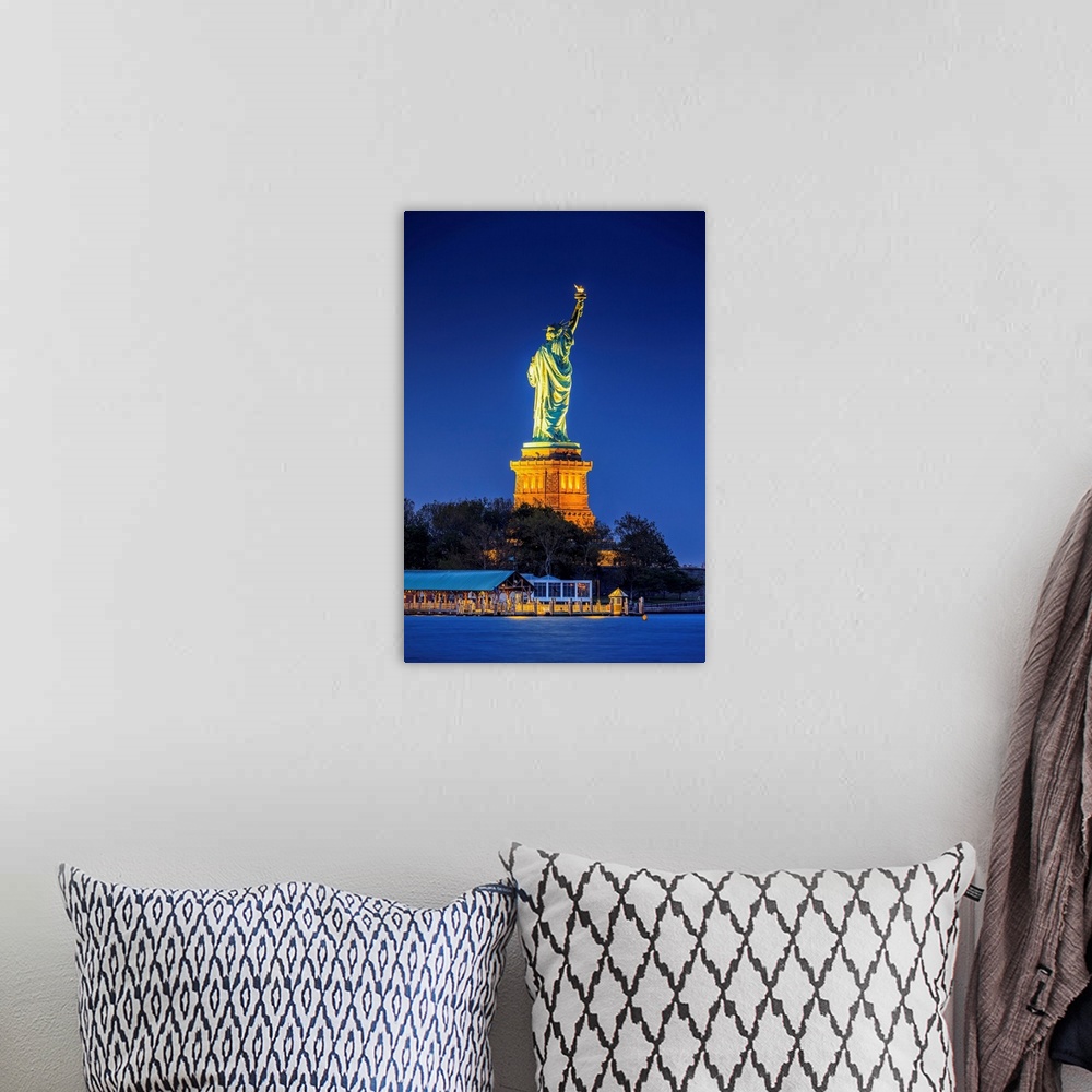 A bohemian room featuring USA, New York City, Manhattan, Lower Manhattan, Liberty Island, Statue of Liberty, Statue of libe...