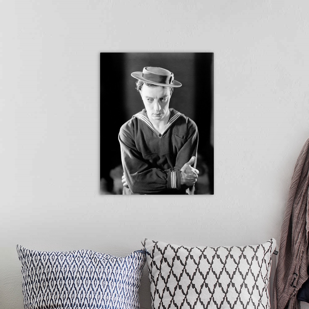 A bohemian room featuring Buster Keaton, The Navigator