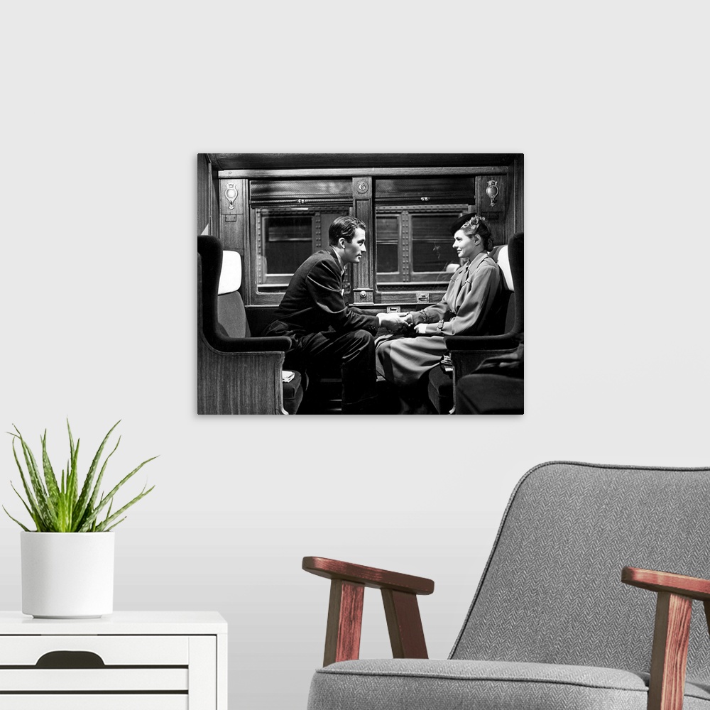 A modern room featuring Gregory Peck and Ingrid Bergman in Spellbound - Movie Still