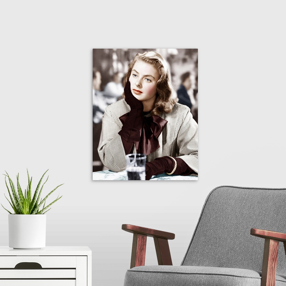 A modern room featuring Ingrid Bergman in Notorious - Vintage Publicity Photo