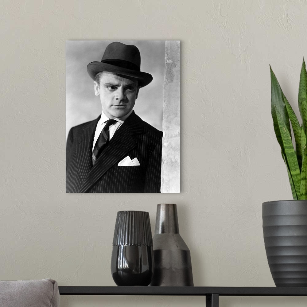 A modern room featuring James Cagney, The Roaring Twenties