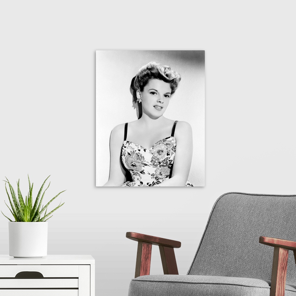 A modern room featuring Judy Garland, 1943