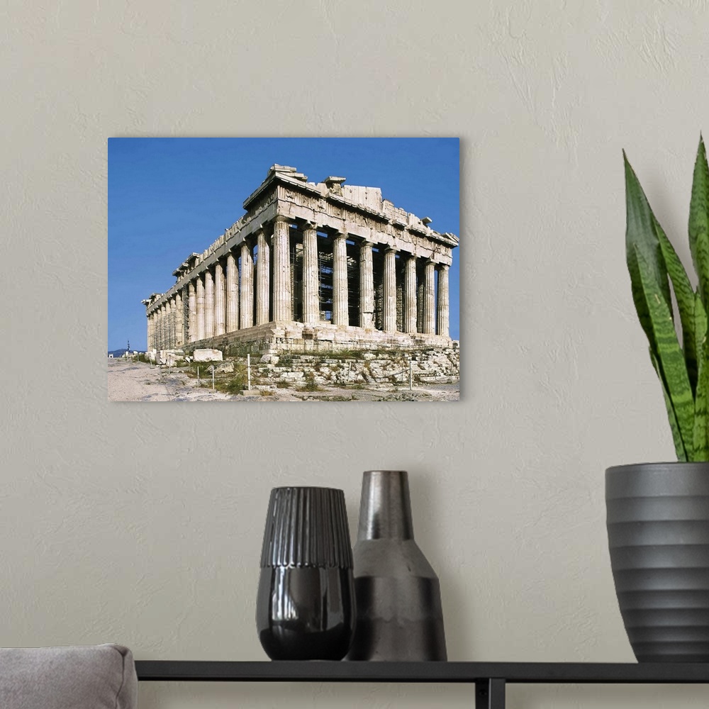 A modern room featuring Parthenon, Greece