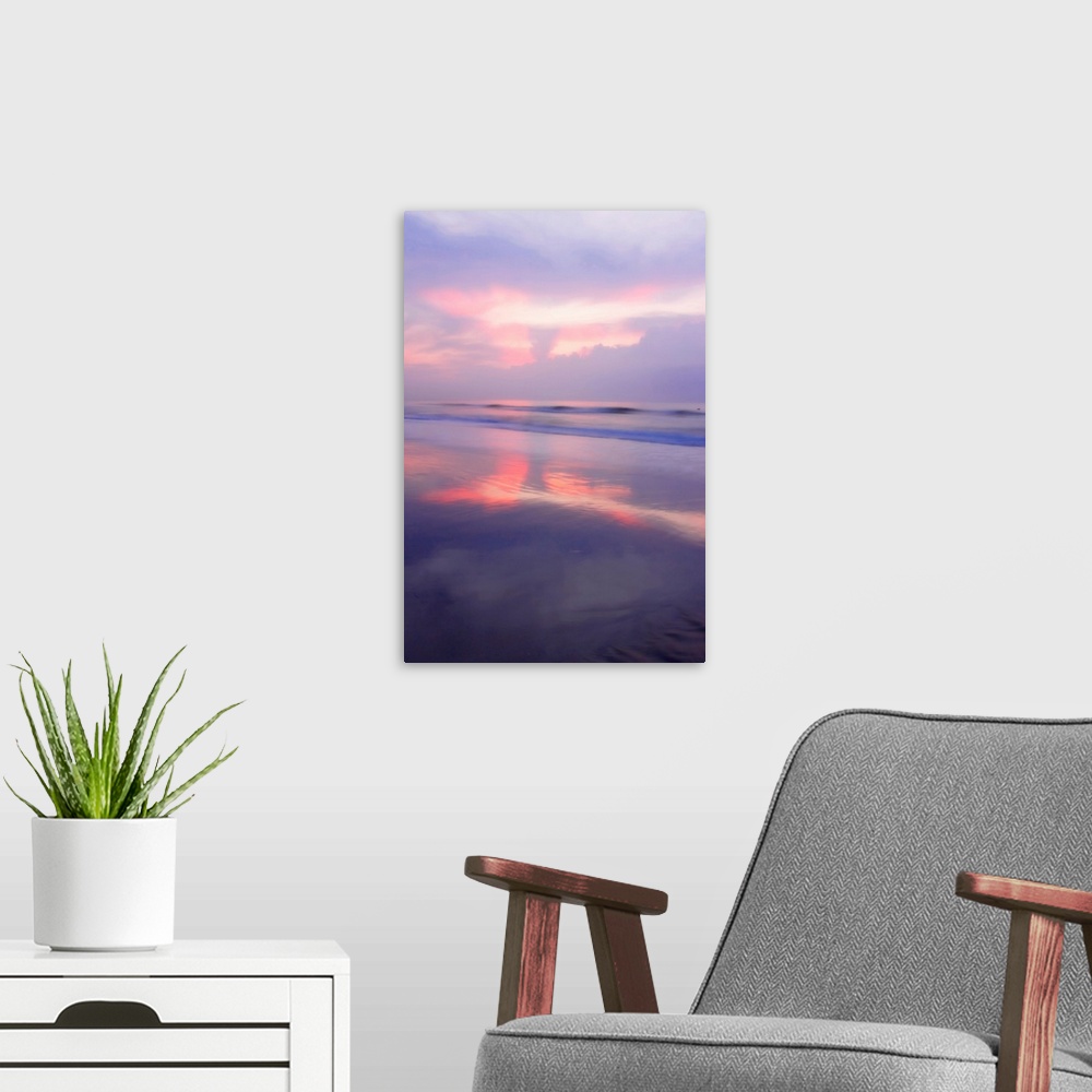 A modern room featuring Wrightsville Sunrise - 1