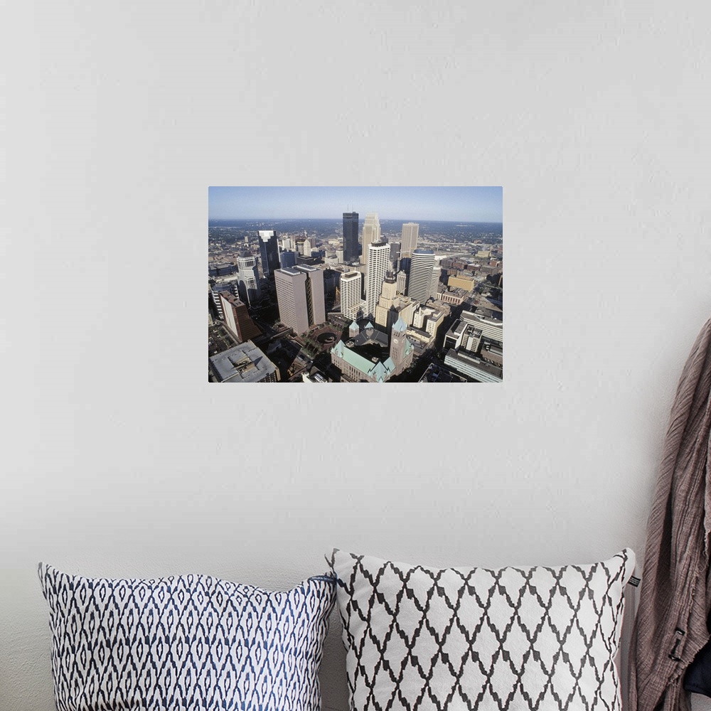 A bohemian room featuring Aerial view of downtown Minneapolis , Minnesota