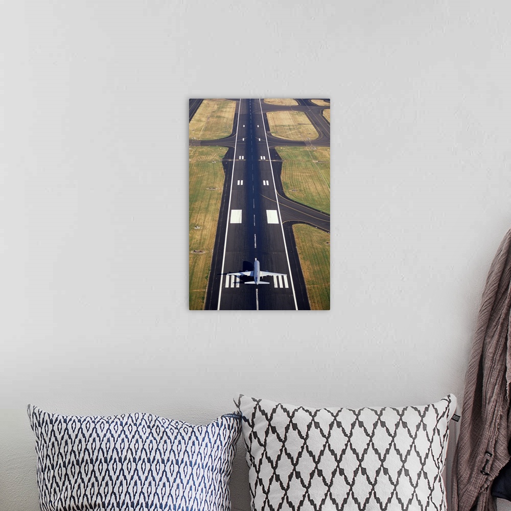 A bohemian room featuring An Airplane in the runway