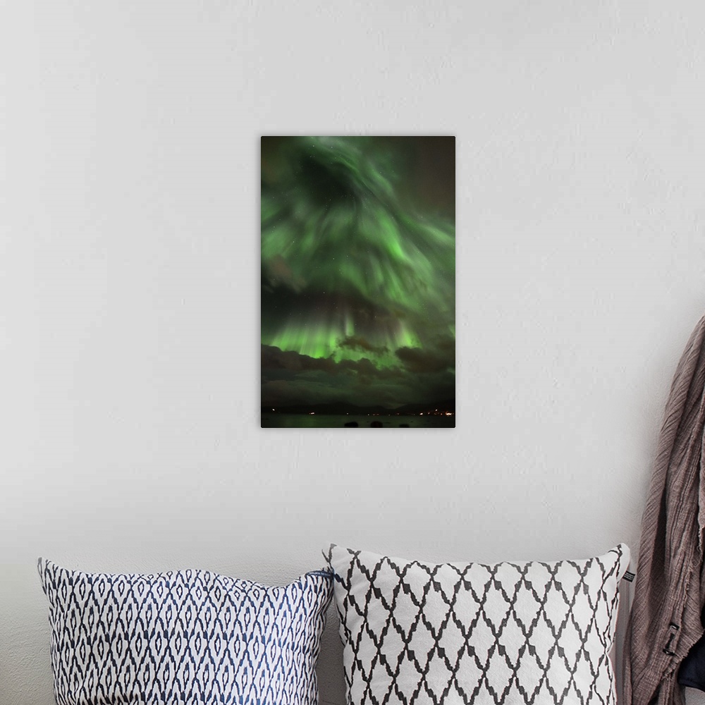 A bohemian room featuring Aurora Borealis in Troms, Norway.