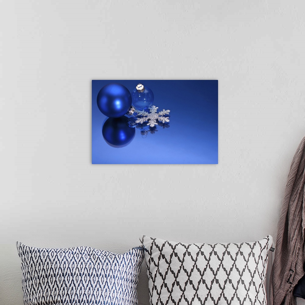 A bohemian room featuring Blue Christmas decorations