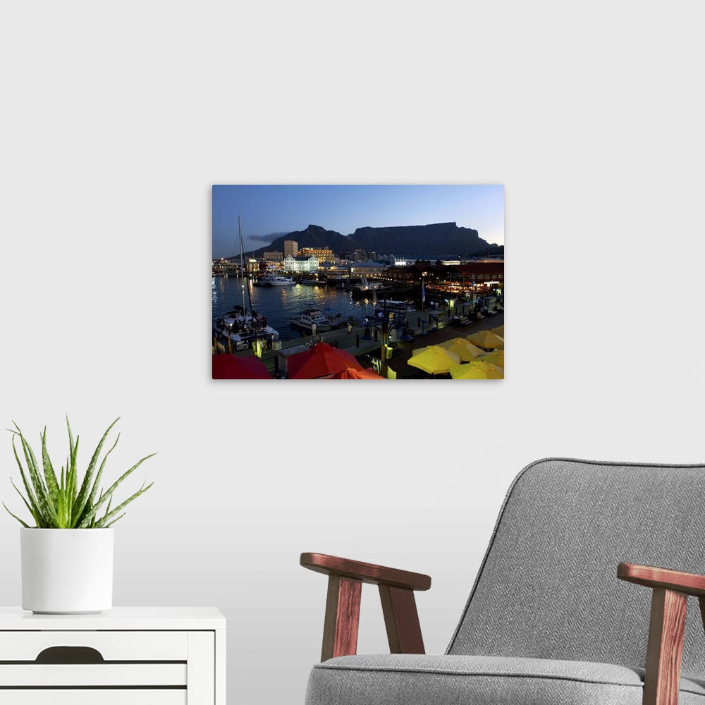 A modern room featuring Boats in the harbor and Table Mountain in South Africa