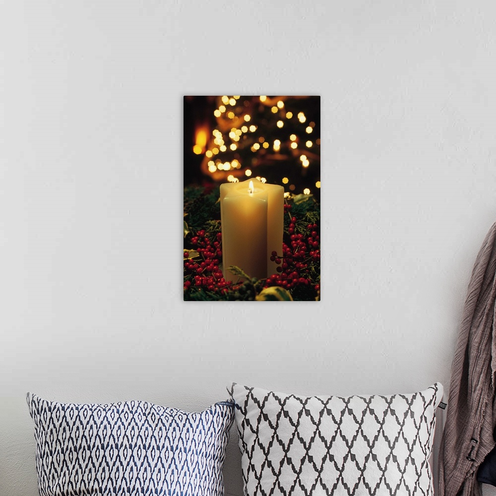 A bohemian room featuring Candles and other Christmas decorations