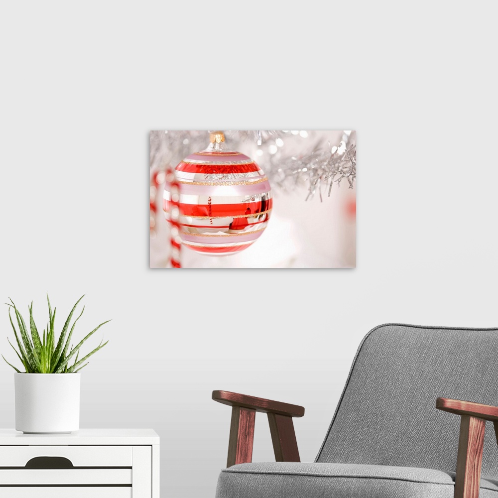 A modern room featuring Christmas ornament
