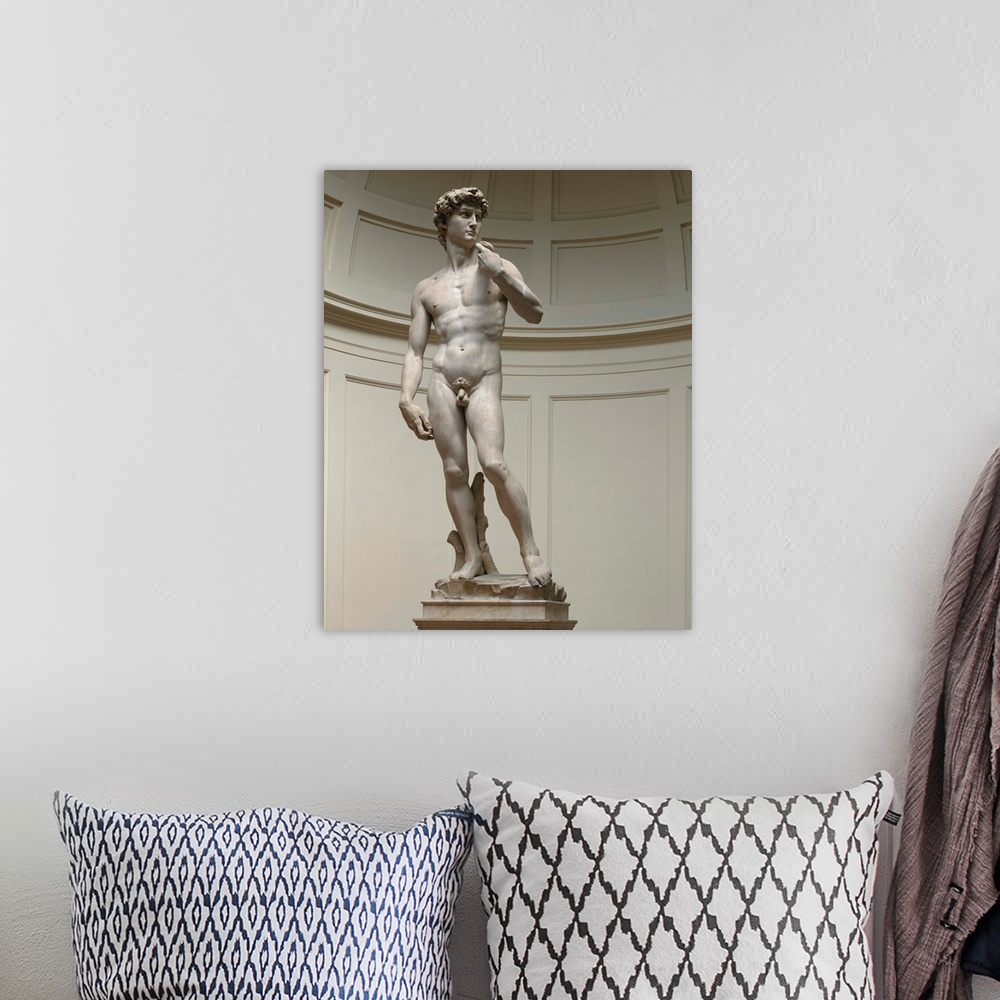 A bohemian room featuring David By Michelangelo