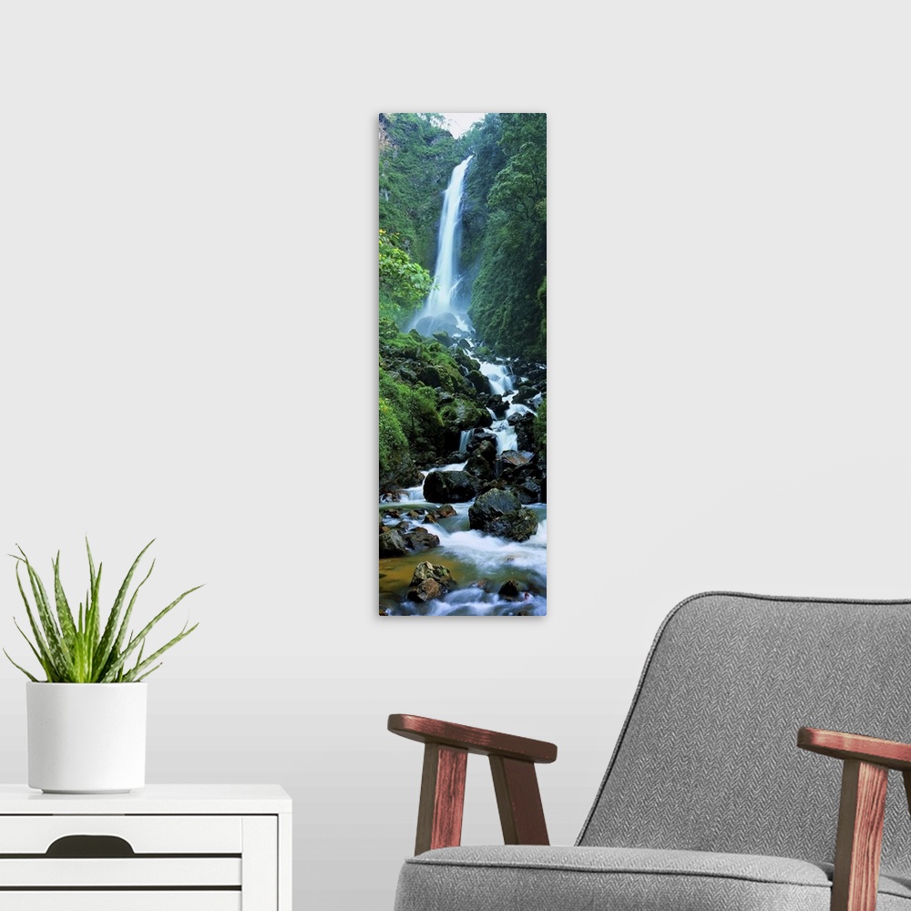 A modern room featuring Mae Surin Waterfall, Maehongson
