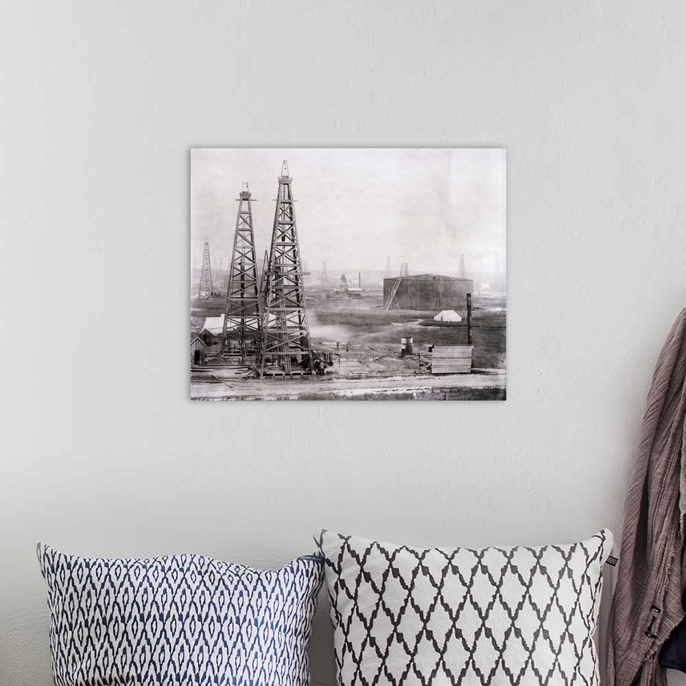 A bohemian room featuring 1901-Texas-Oilfield at Spindletop.