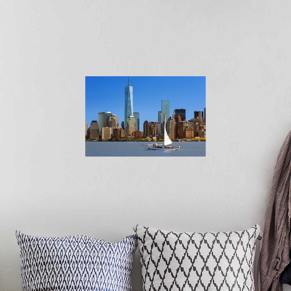 A bohemian room featuring New-York with the Freedom Tower, One World Trade Center