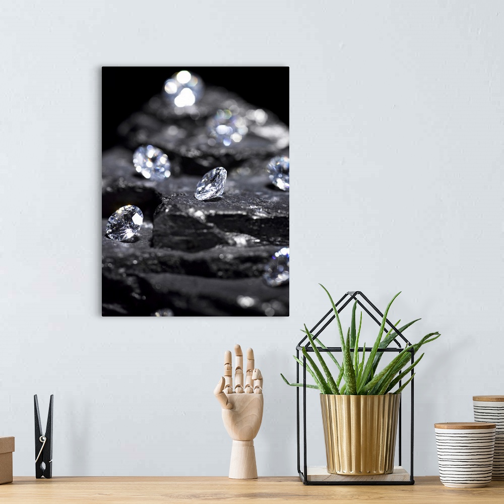 A bohemian room featuring Small diamonds on layered coal (differential focus)