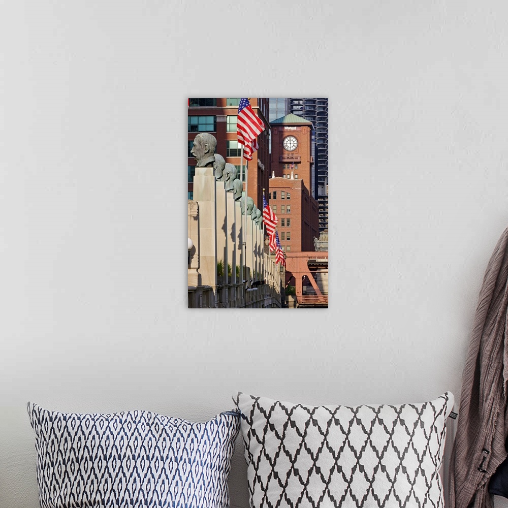 A bohemian room featuring Street Scene outside the Chicago Merchandise Mart