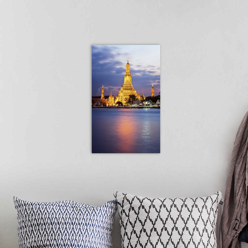 A bohemian room featuring Sunrise Wat Arun, Bankok, Thailand