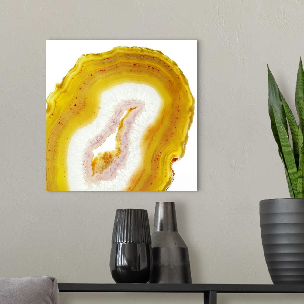 A modern room featuring Limoncello Agate I