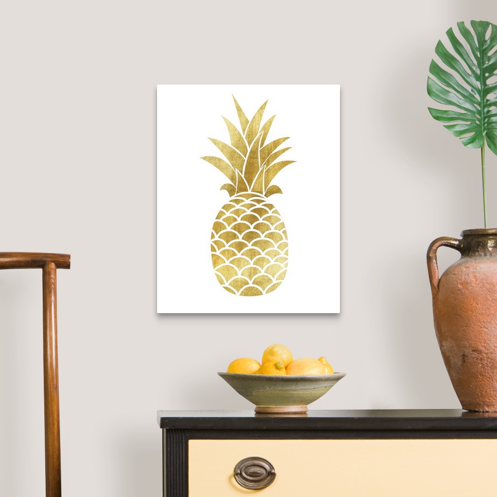 A traditional room featuring Gold Pineapple