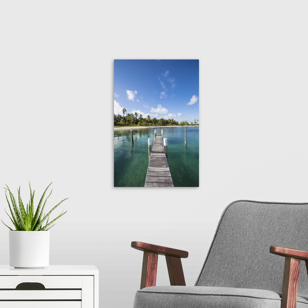 A modern room featuring Bahamas, Abaco Islands, Elbow Cay, Tihiti beach