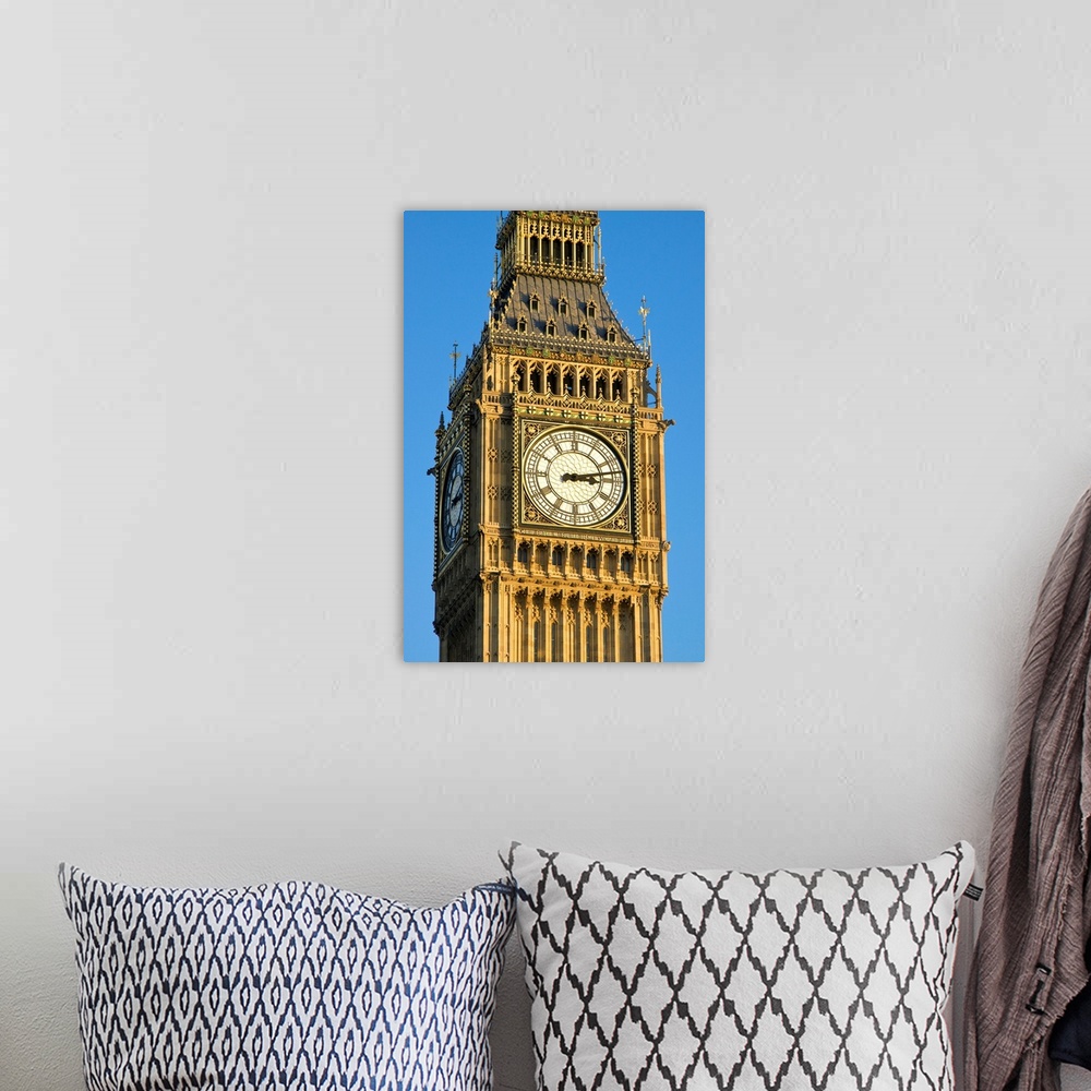 A bohemian room featuring Big Ben, Houses of Parliament, London, England