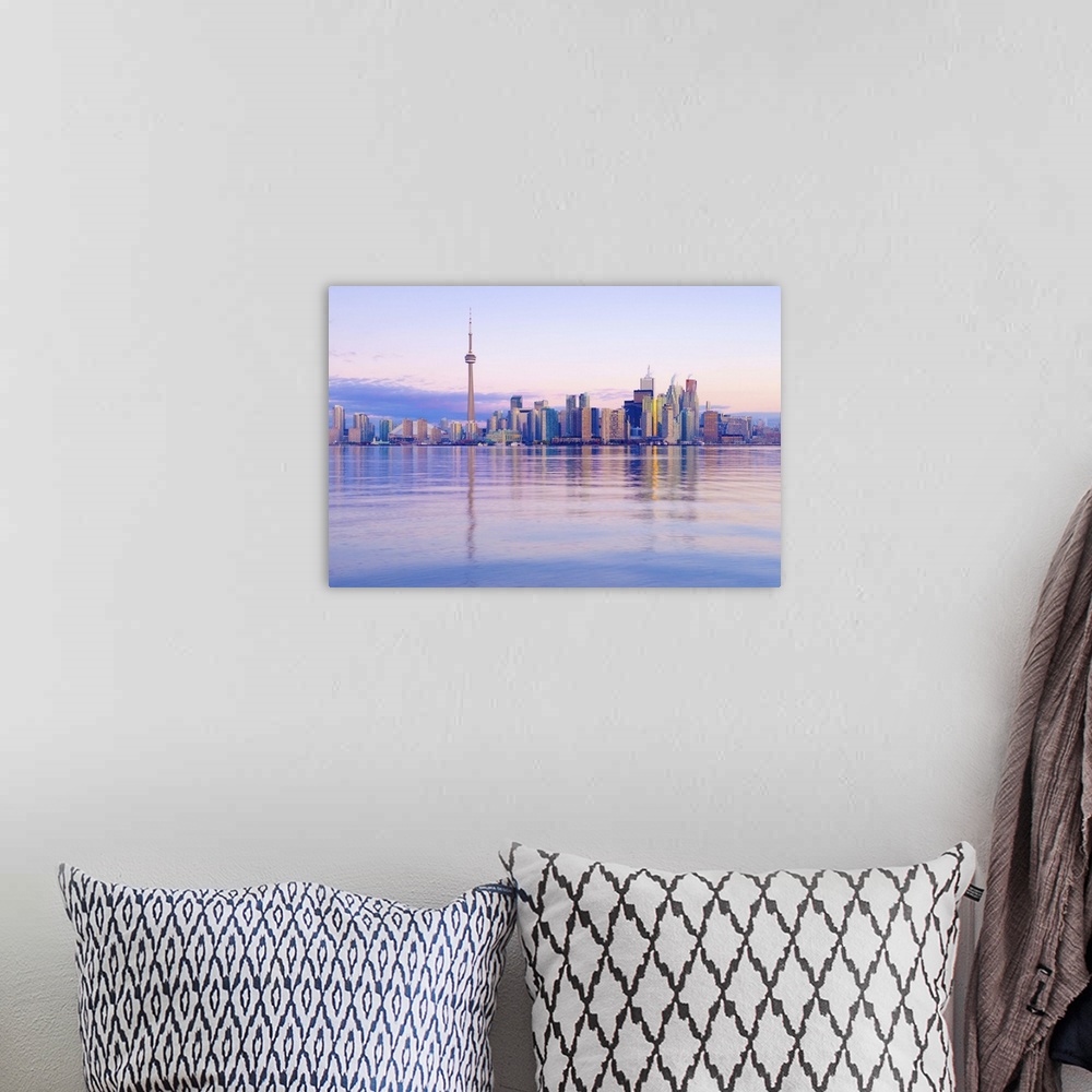 A bohemian room featuring Canada, Ontario, Toronto, CN Tower and Downtown Skyline