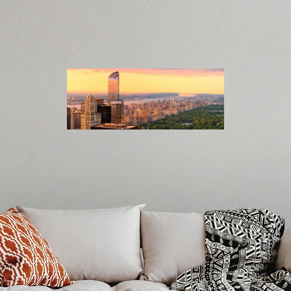 A bohemian room featuring USA, East Coast, New York, Manhattan, view from Top of the rock, looking up the Hudson river past...