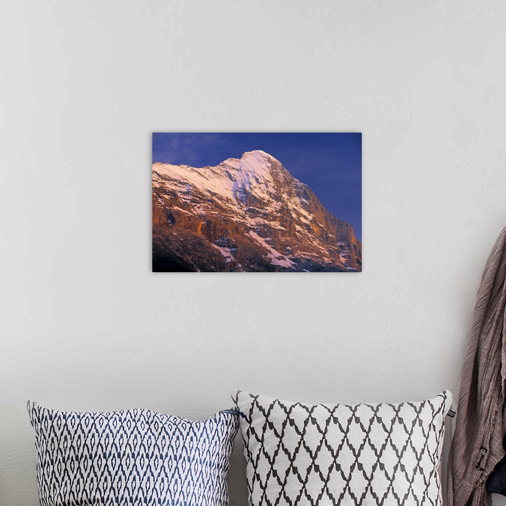 A bohemian room featuring Eiger, Grindelwald, Switzerland