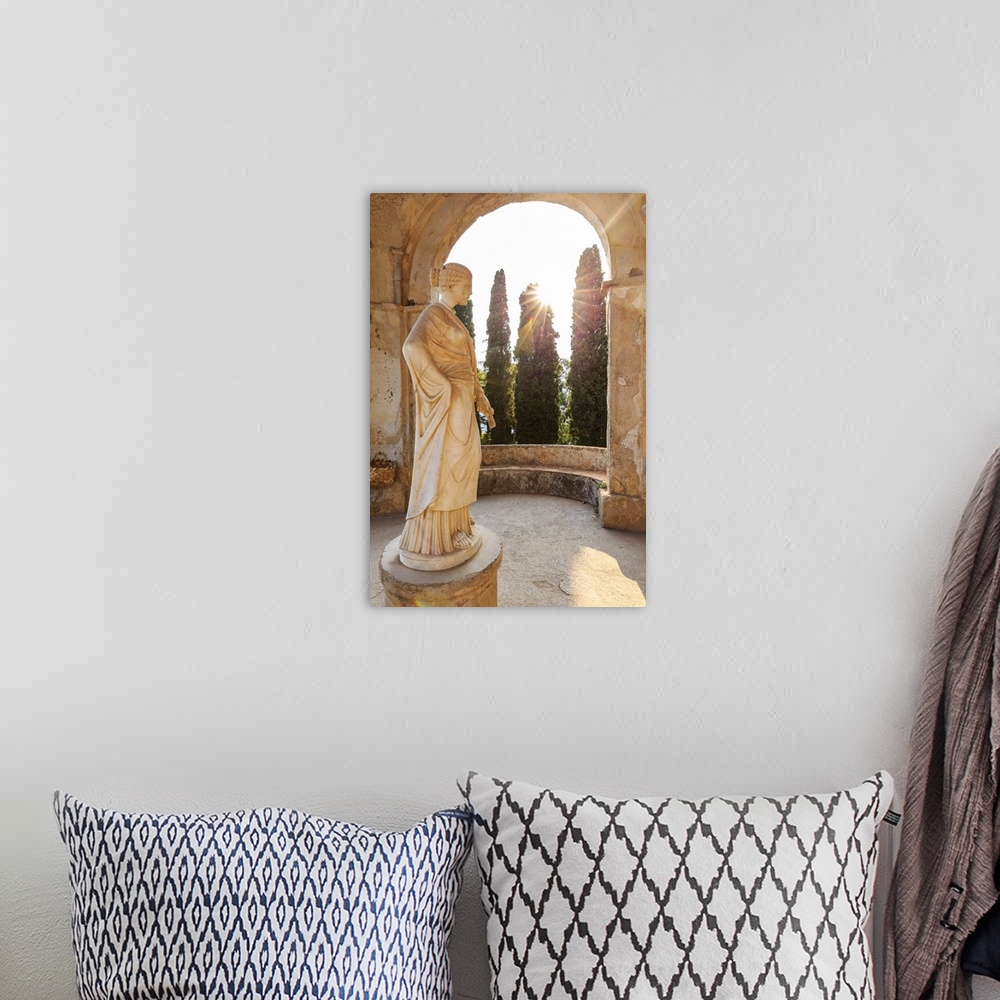 A bohemian room featuring Italy, Amalfi Coast, Ravello, Villa Cimbrone.