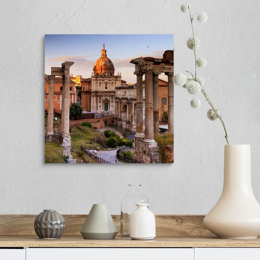 A farmhouse room featuring Italy, Rome, Colosseum and Roman Forum at sunset