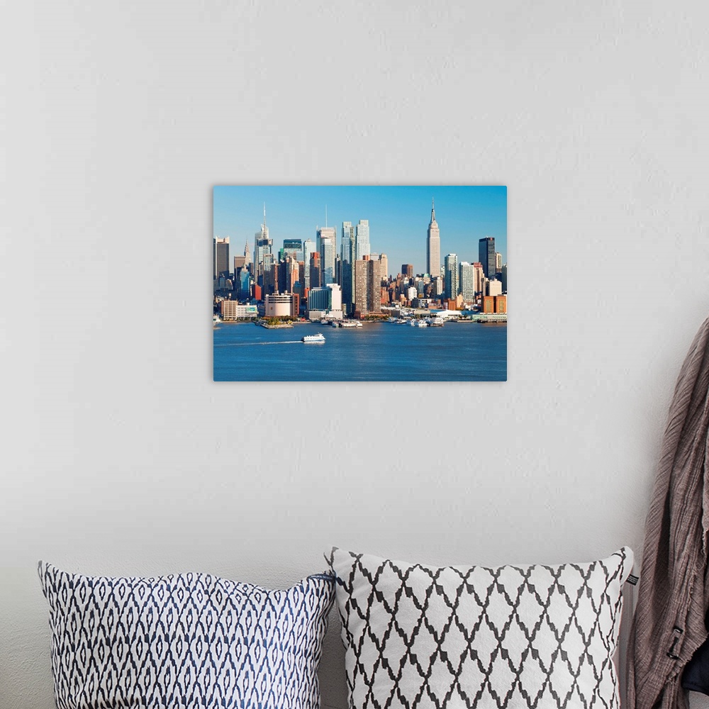 A bohemian room featuring Manhattan, view of Midtown Manhattan across the Hudson River, New York, United States of America