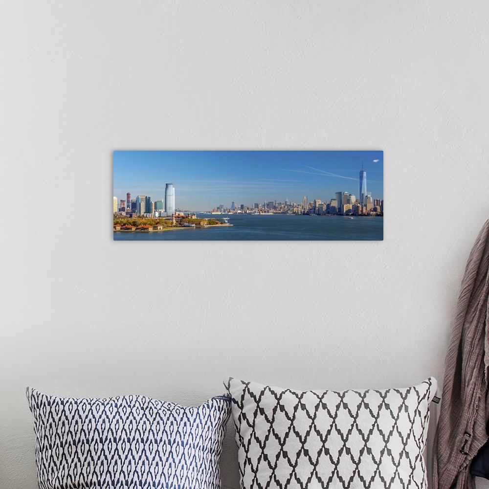 A bohemian room featuring USA, New Jersey, Jersey City, Paulus Hook and New York, Manhattan Skyline.