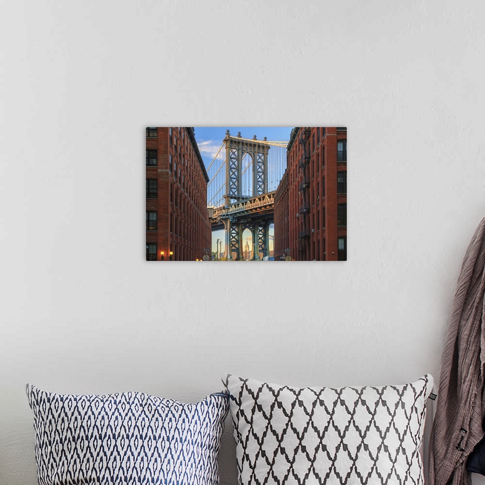 A bohemian room featuring USA, New York, Brooklyn, Dumbo, Manhattan Bridge and Empire State Building.