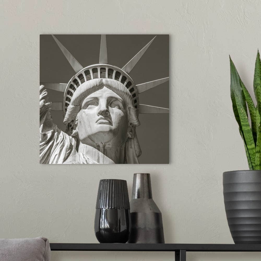 A modern room featuring USA, New York, Manhattan, Liberty Island, Statue of Liberty.
