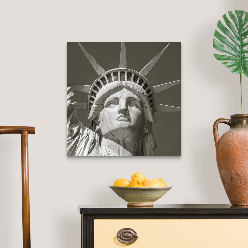 A traditional room featuring USA, New York, Manhattan, Liberty Island, Statue of Liberty.