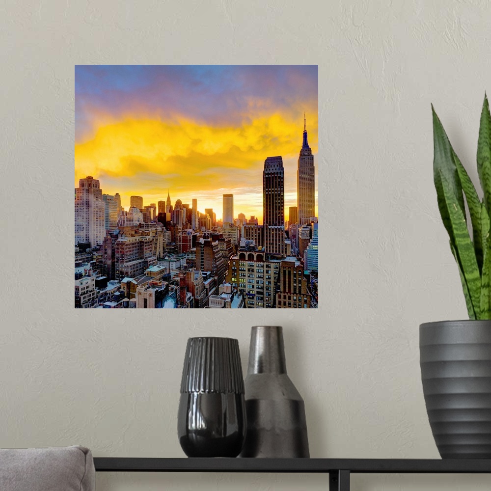 A modern room featuring USA, New York, Manhattan, Midtown, including Empire State Building