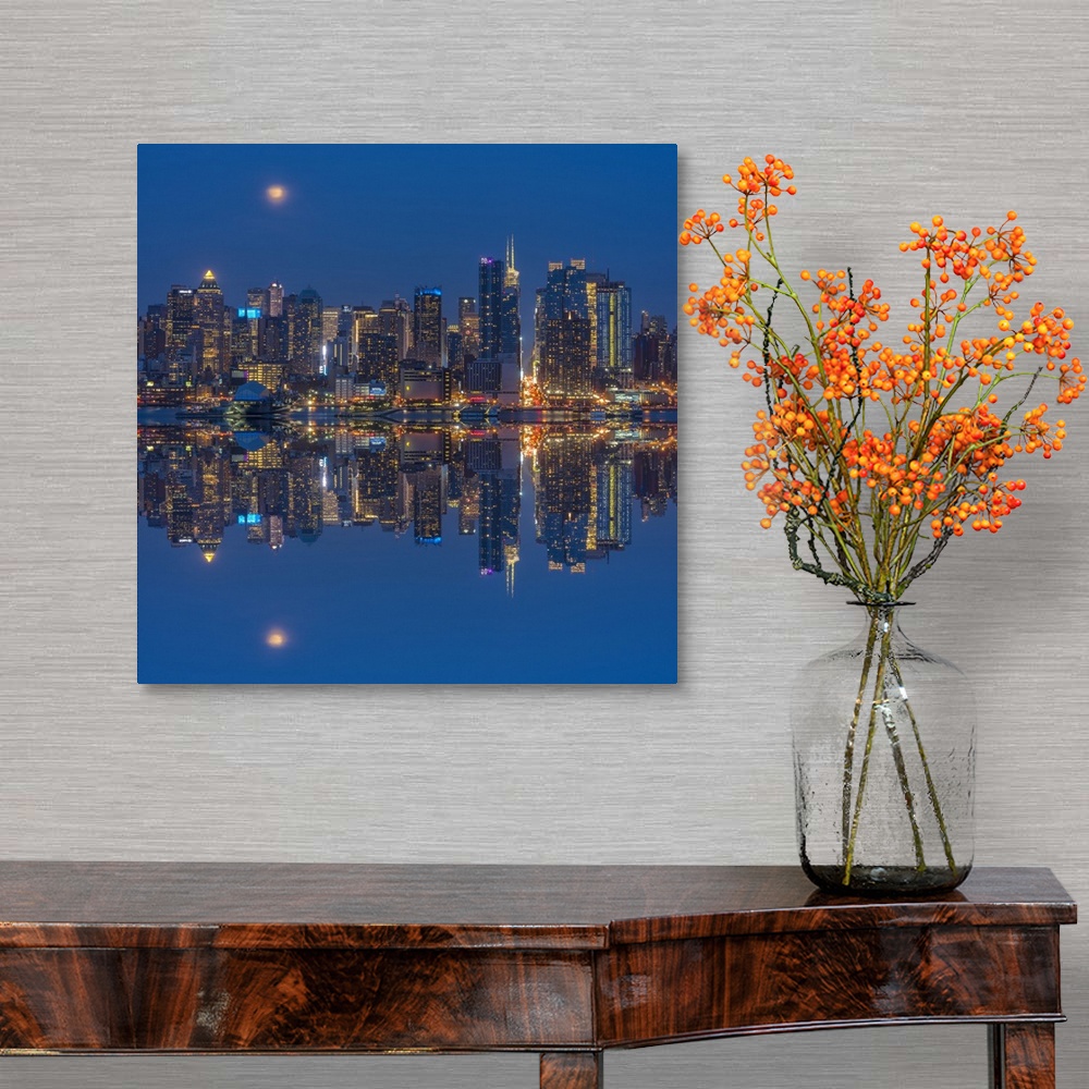 A traditional room featuring USA, New York, Manhattan, Midtown Skyline seen from New Jersey.