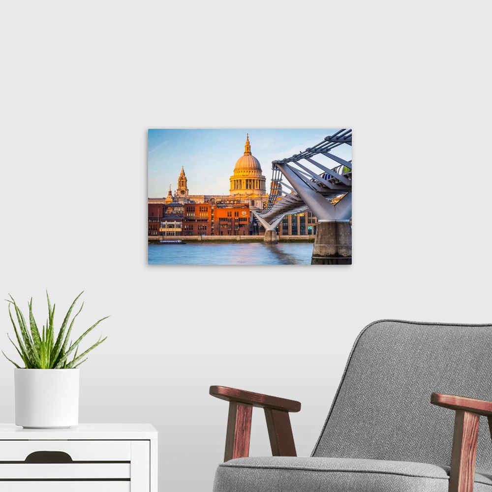 A modern room featuring St. Paul's Cathedral