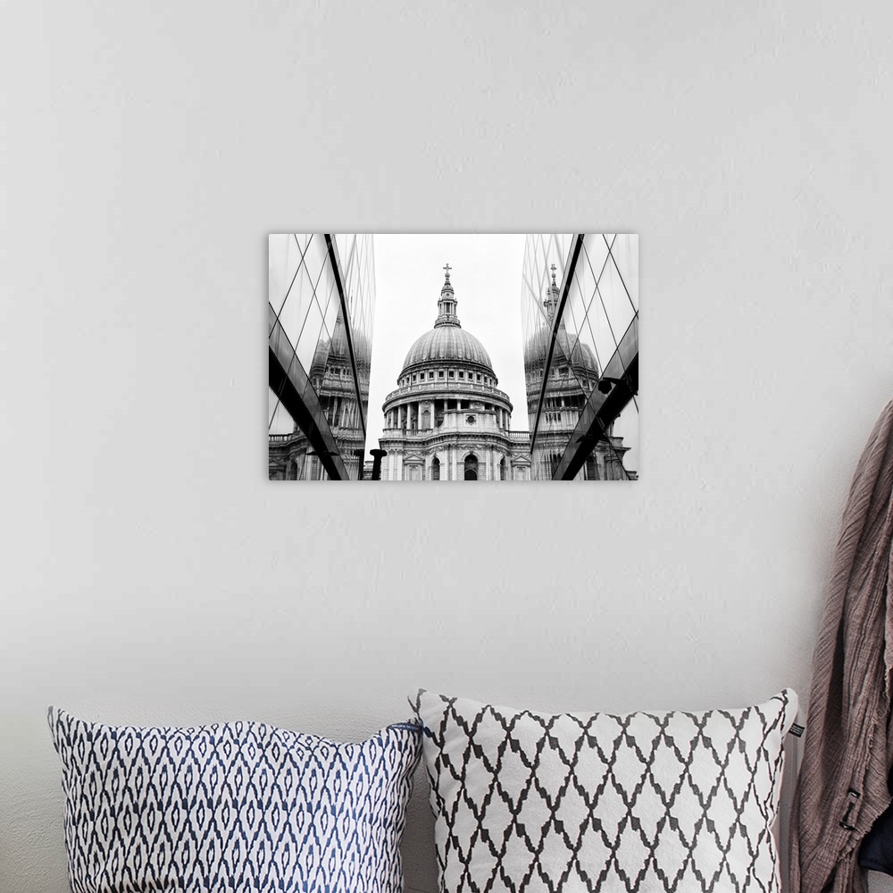A bohemian room featuring St Paul's Cathedral, London, England