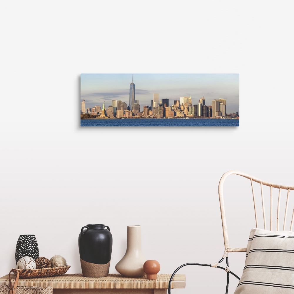 A farmhouse room featuring Statue of Liberty, One World Trade Center and Downtown Manhattan across the Hudson River, New Yor...