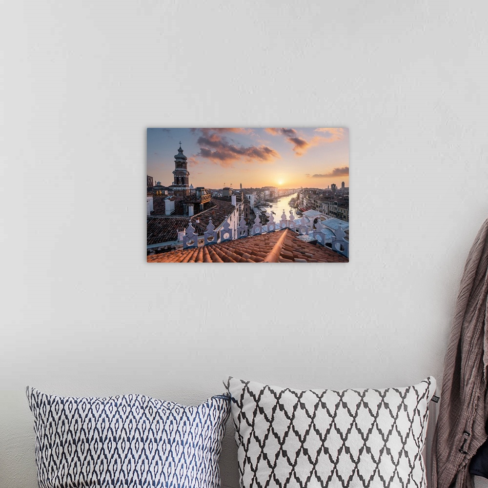 A bohemian room featuring The view of Canal Grande and Rialto bridge from Fondaco dei Tedeschi, during sunset. Venice, Vene...